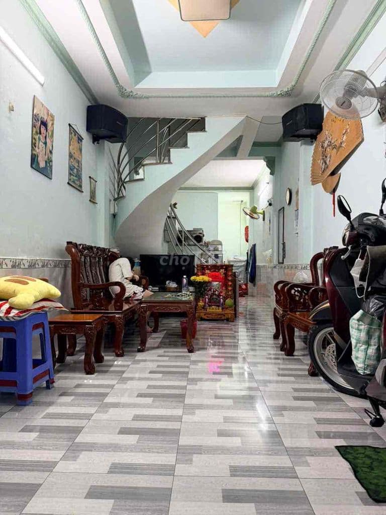 BÁN NHÀ 3M x 15M ĐÚC 1 LẦU GẦN NGÃ BA NGUYỄN ẢNH THỦ VÀ LÊ VĂN KHƯƠNG - Ảnh 3