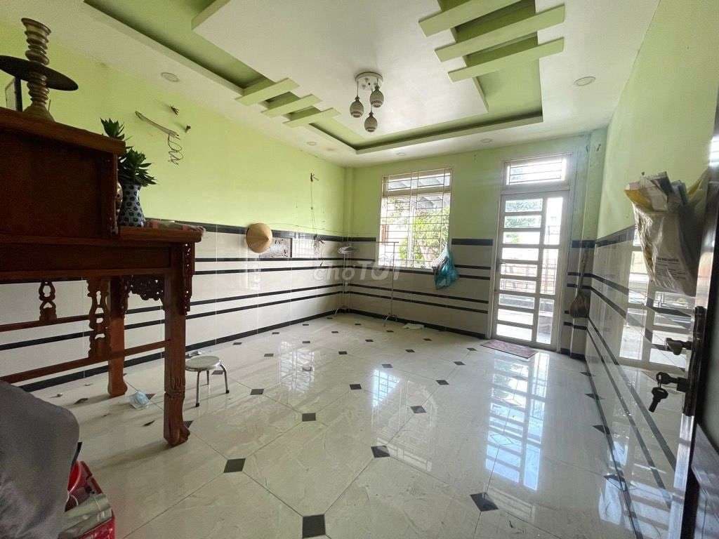 Bán nhà 2 tầng, gần Song Hành, Hẻm 6m, ngang 4, quận 12 - Ảnh 2