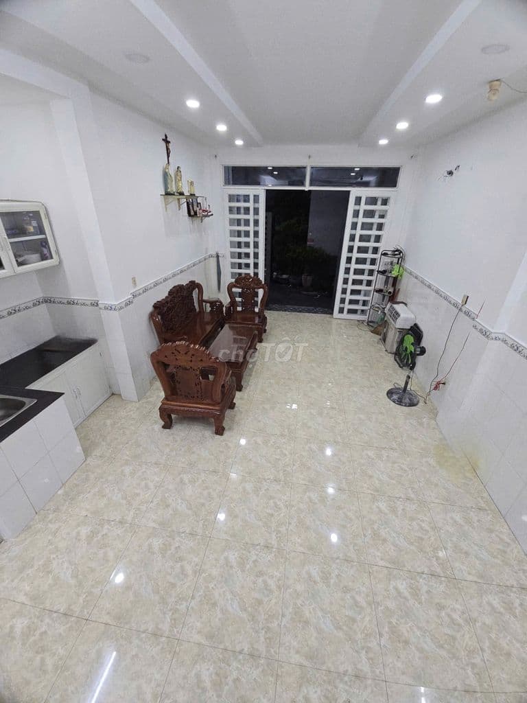 SÁT MẶT TIỀN TRẦN VĂN QUANG 42M2 2 TẦNG 2PN 2WC SHR CHỈ 5.7 TỶ - Ảnh 3