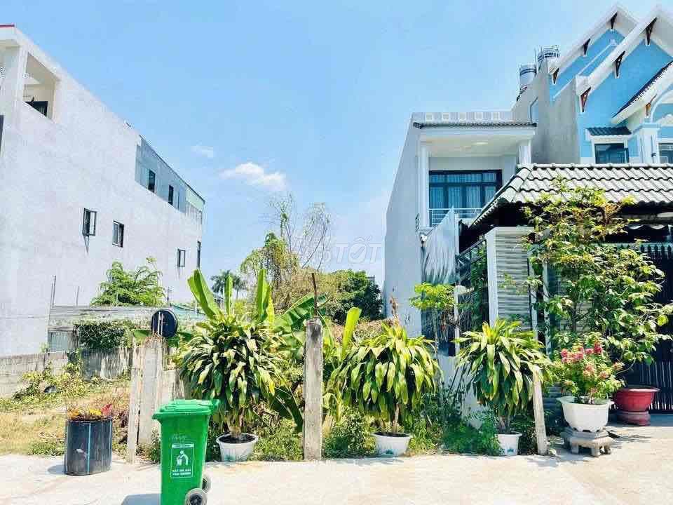 Đất thổ cư ở đô thị anh chủ chuẩn bị đi úc thiện chí bán giá 800tr