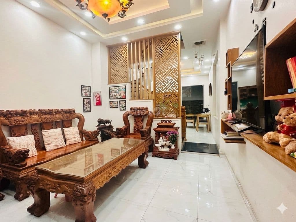 Bán nhà 3 tầng Hiệp Bình sát Phạm Văn Đồng 151m2, 11 tỷ, chỉ hơn 70tr - Ảnh 2