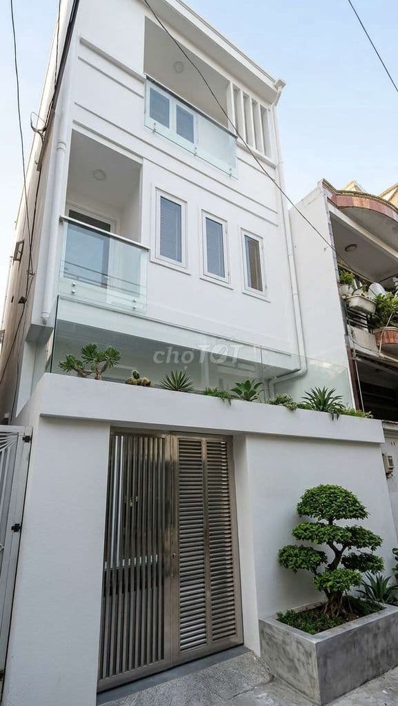 Ngang 4.5m cực hiếm! Nhà 3 tầng BTCT sát Lê Văn Sỹ Phú Nhuận - 7.4 Tỷ
