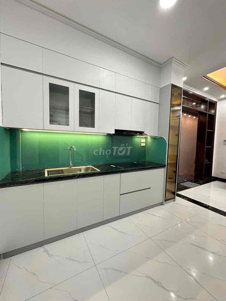 -NHÀ ĐẸP PHỐ LƯƠNG KHÁNH THIỆN – 3 MẶT THOÁNG – SÂN RIÊNG RỘNG -Nhà - Ảnh 3