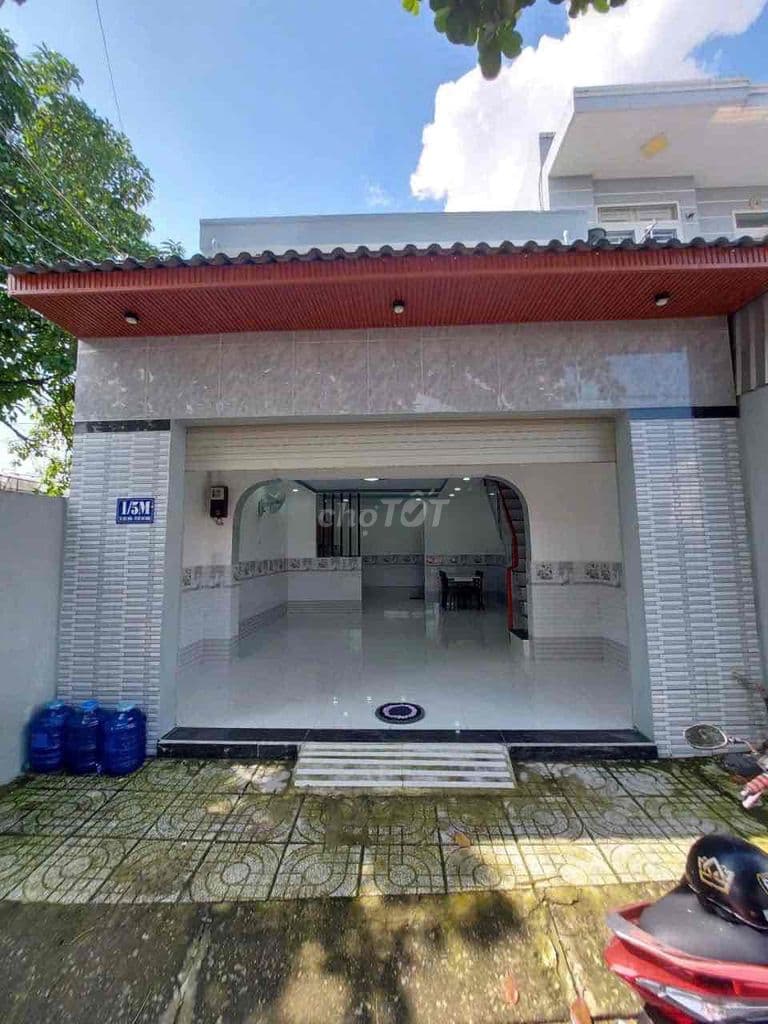 Bán căn nhà tâm huyết sát chợ hưng long, bình chánh ,shr