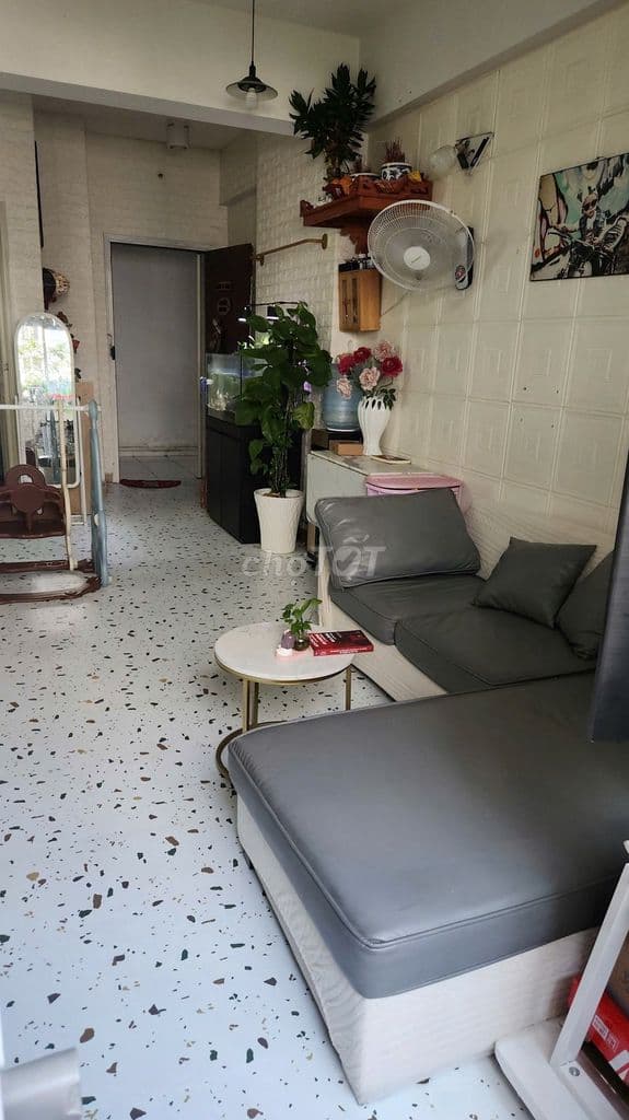 BÁN CĂN TẦNG 6 HQC PLAZA NHÀ ĐẸP NHƯ HÌNH - Ảnh 2