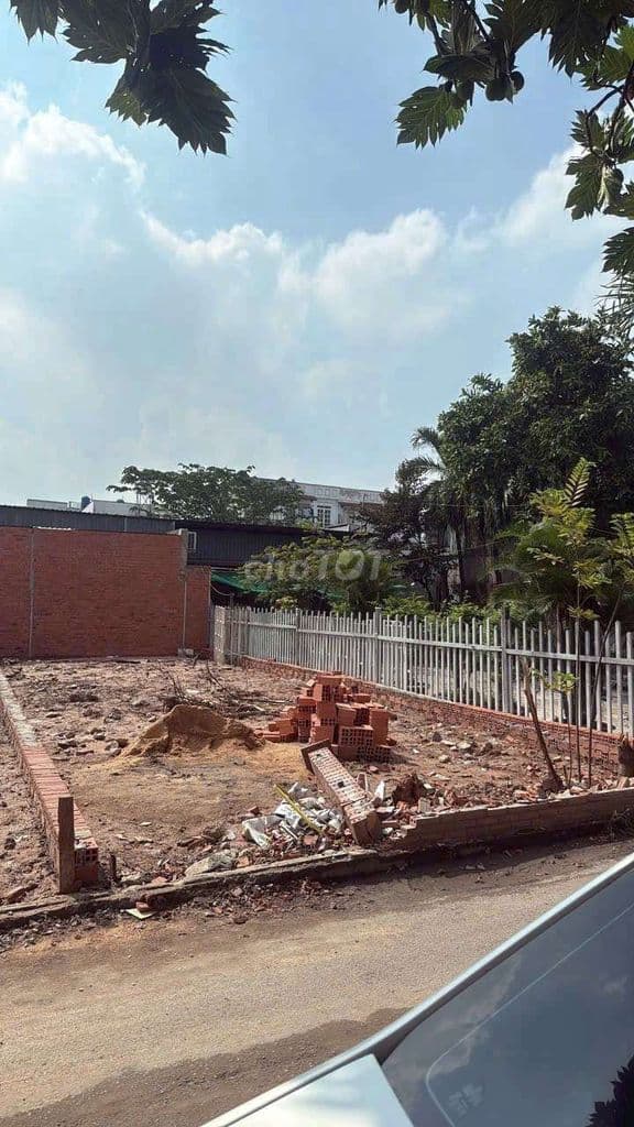 Đất 6 x 17m Mặt Tiền Đường nhánh Trần Văn Mười. Thông ra chợ Đầu Mối