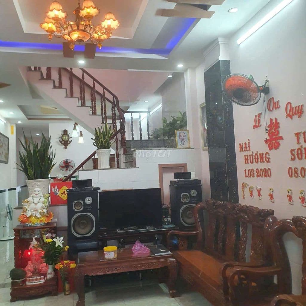 Nhà mặt tiền đẹp bán - Ảnh 3