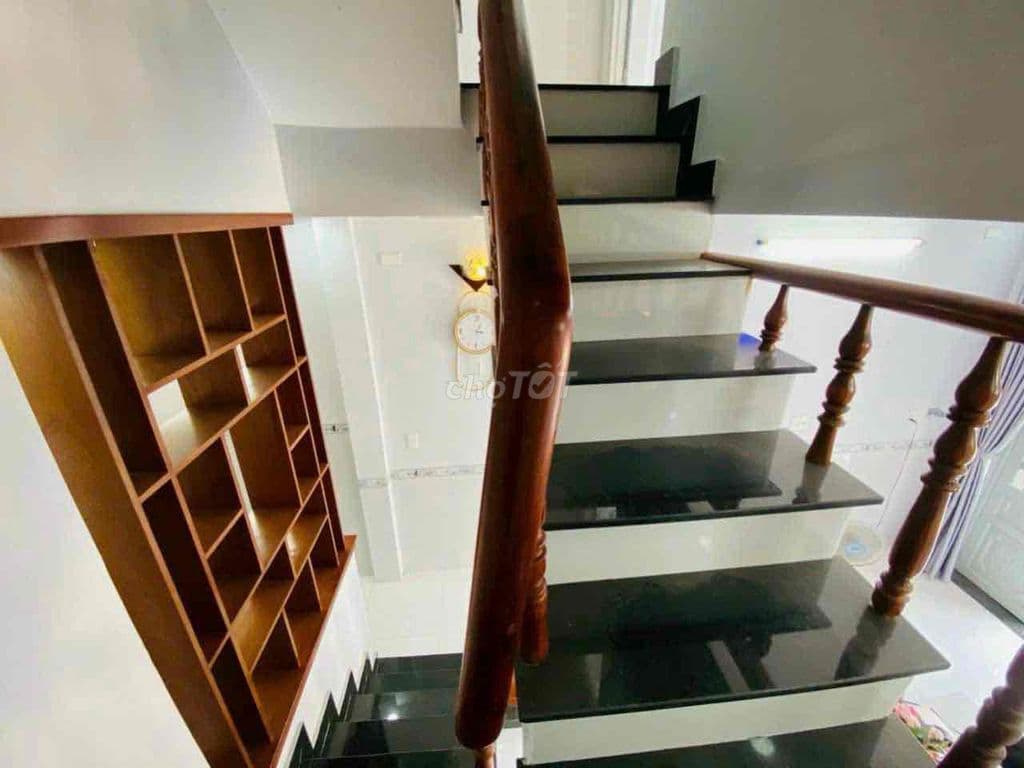 chính chủ bán nhà 1 tỷ 7 hẻm oto 2 phòng ngủ - Ảnh 3