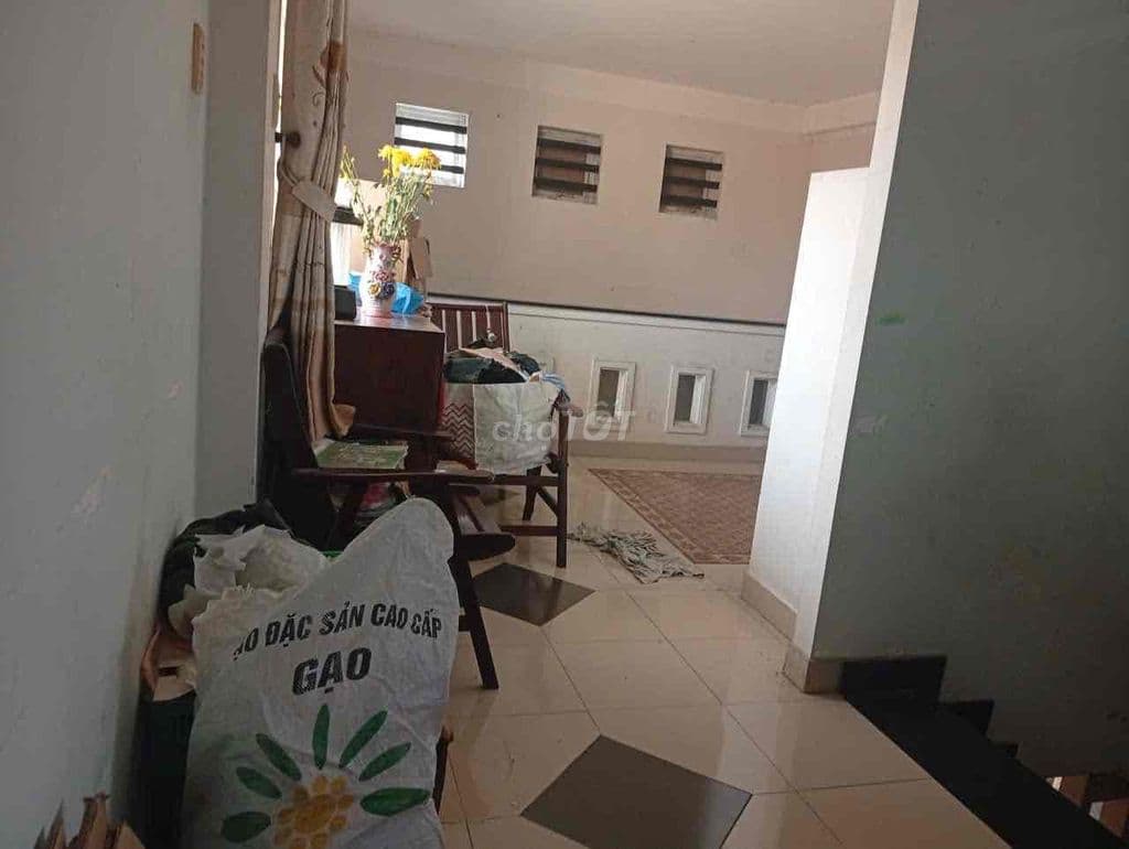 chính chủ Kẹt bán gấp chỉ 6 Tỉ 5 nhà dt 180m2 - Ảnh 3