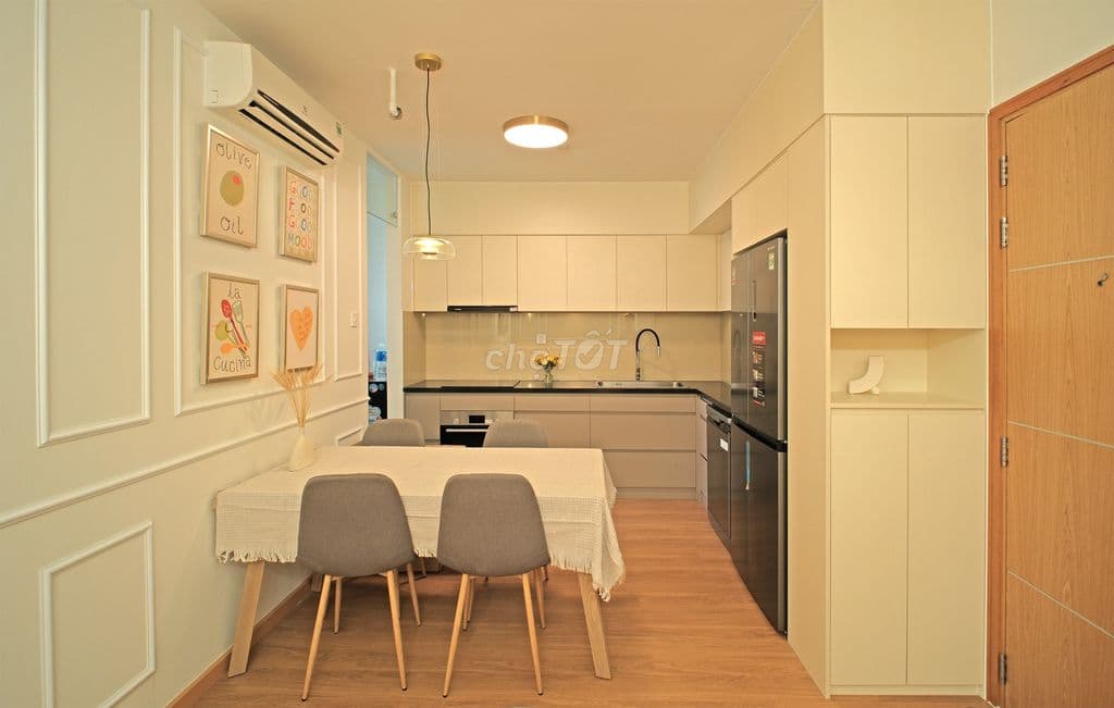 Căn Hộ trung tâm Q7 - View Biệt Thự Him Lam – Xách Vali Vào Ở Ngay - Ảnh 2