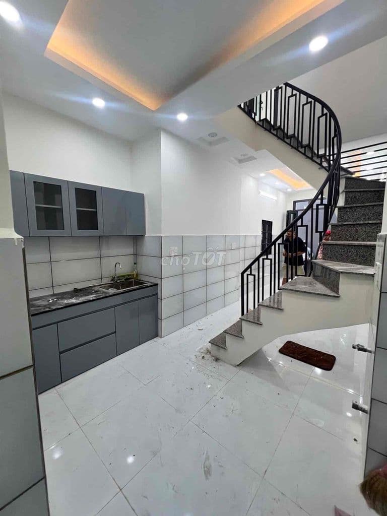 🆘Bán nhà gần cầu Chà Và-ngay sát MT đường-31m2 2tầng BTCT-SHR ko QH