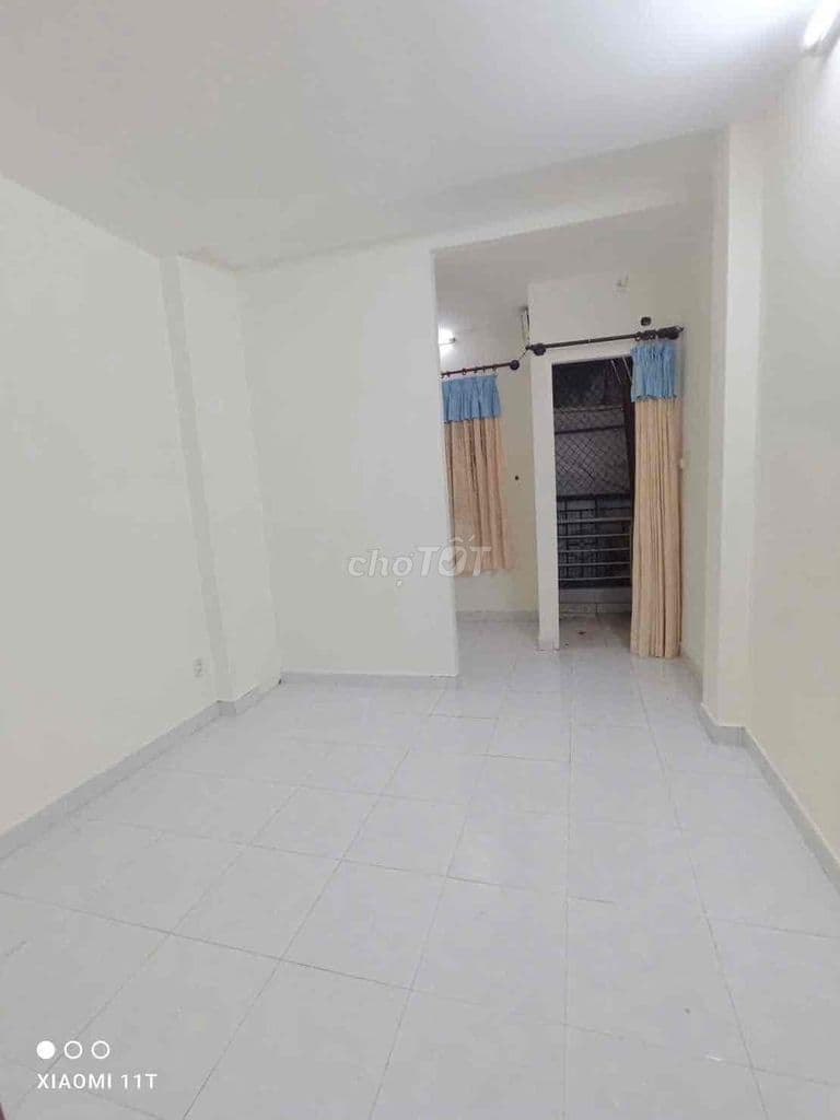 TÔI CHÍNH CHỦ CẦN TIỀN BÁN NHÀ ĐƯỜNG PHAN TÔN NGAY GÓC ĐIỆN BIÊN PHỦ - Ảnh 3