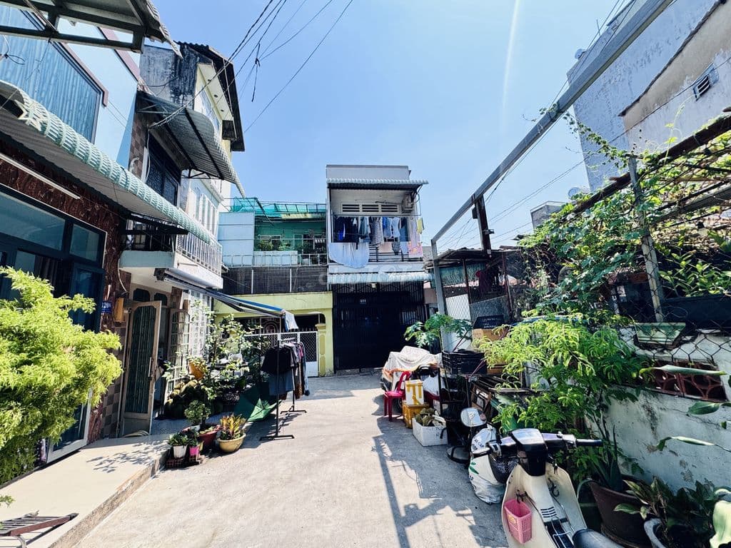 P. Linh Chiểu, chợ Thủ Đức, 55.8 m2 sàn sử dụng 2T bán gấp chỉ 3.3 tỷ.