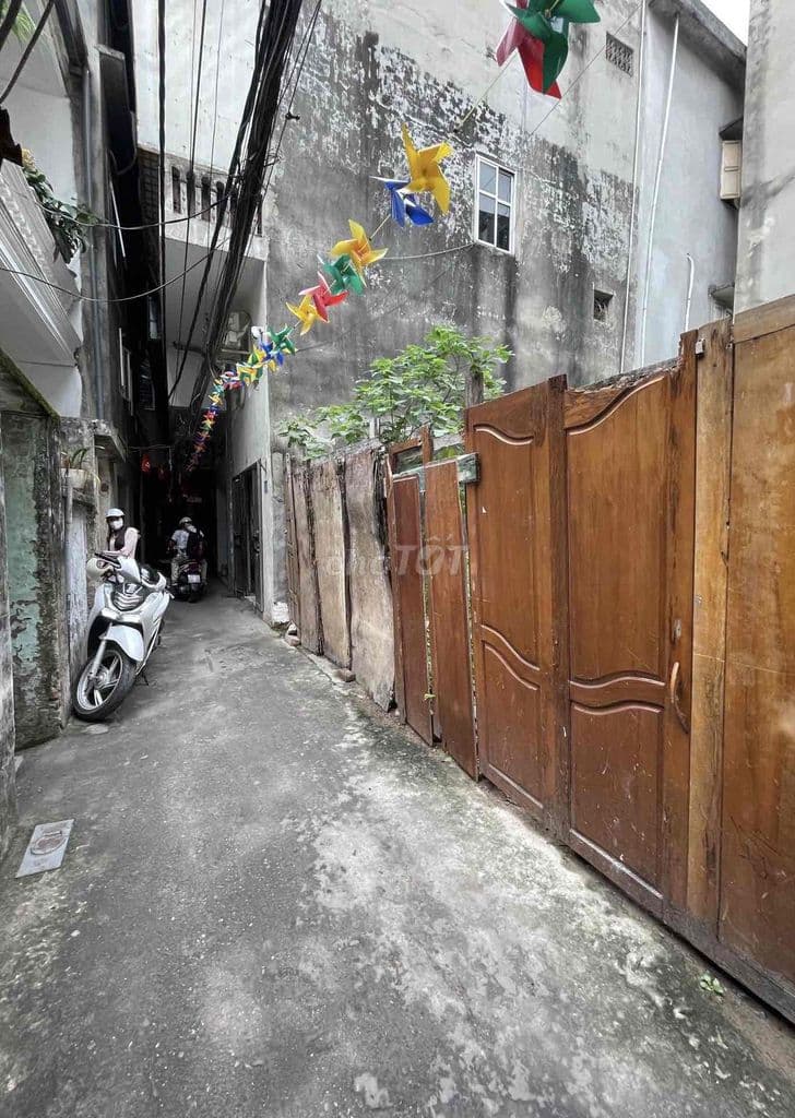 CHỈ 8.8 TỶ CHO 50m2 ĐẤT TẠI TÔN THẤT TÙNG