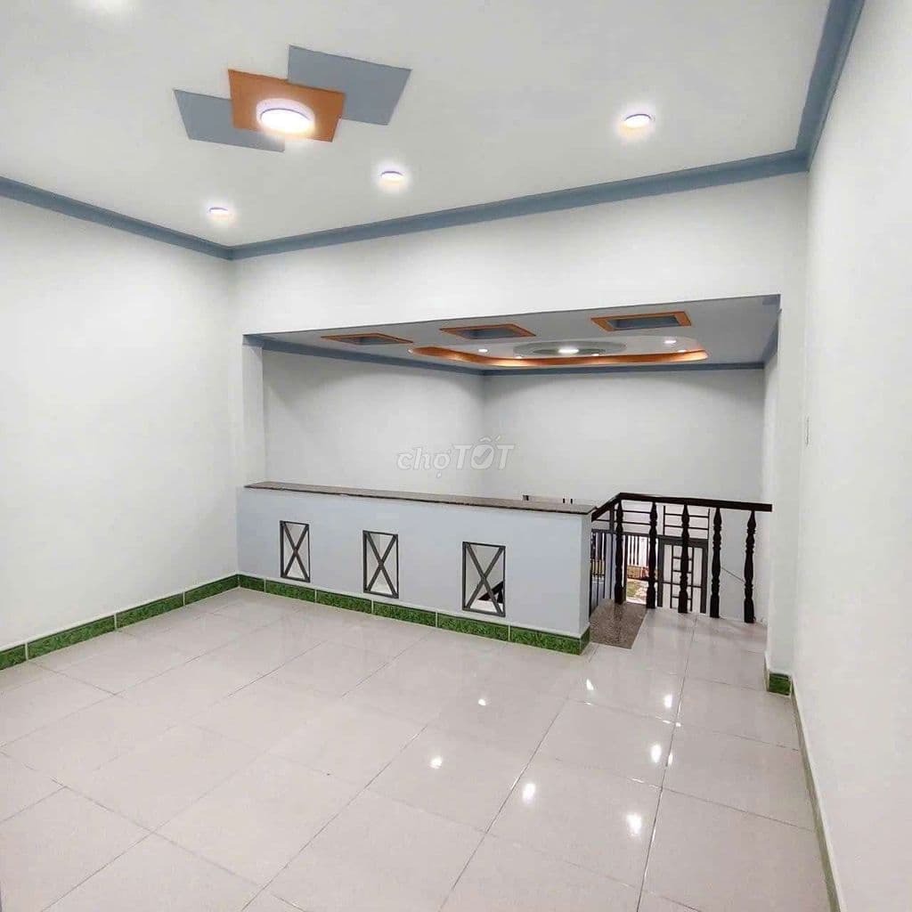 Nhà Chiến Lược 3x10m đúc lửng giá 2.95 tỷ - Ảnh 2
