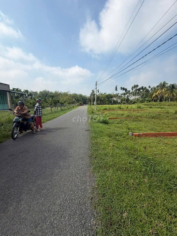 cần bán lô đất Tân An Hội, 100m2 vuông vức đường nhựa - Ảnh 2