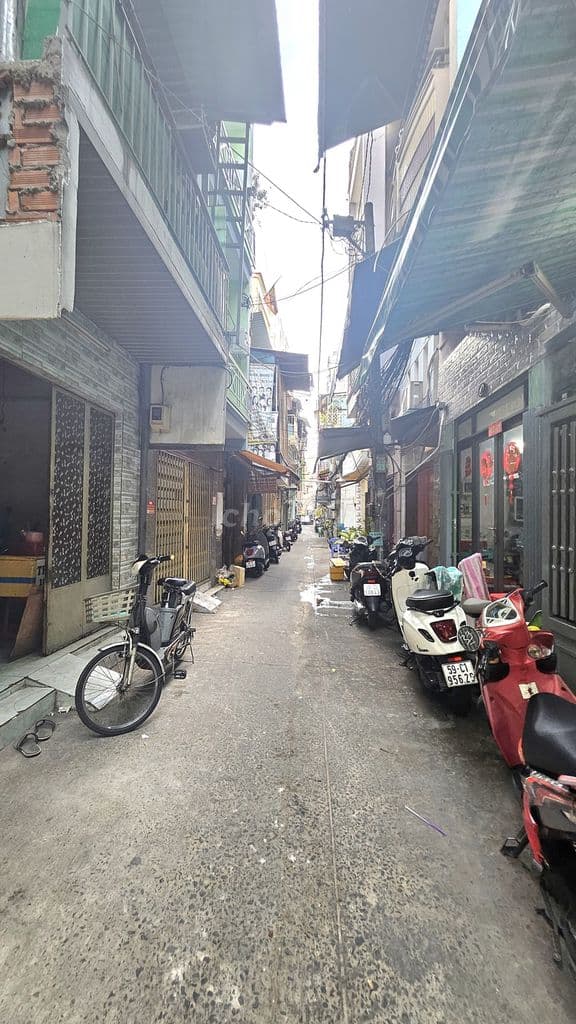 Mua bán nhà quận 4, 5 tầng hoàn công, dân cư hiện hữu, hẻm 4m, gần MT! - Ảnh 2