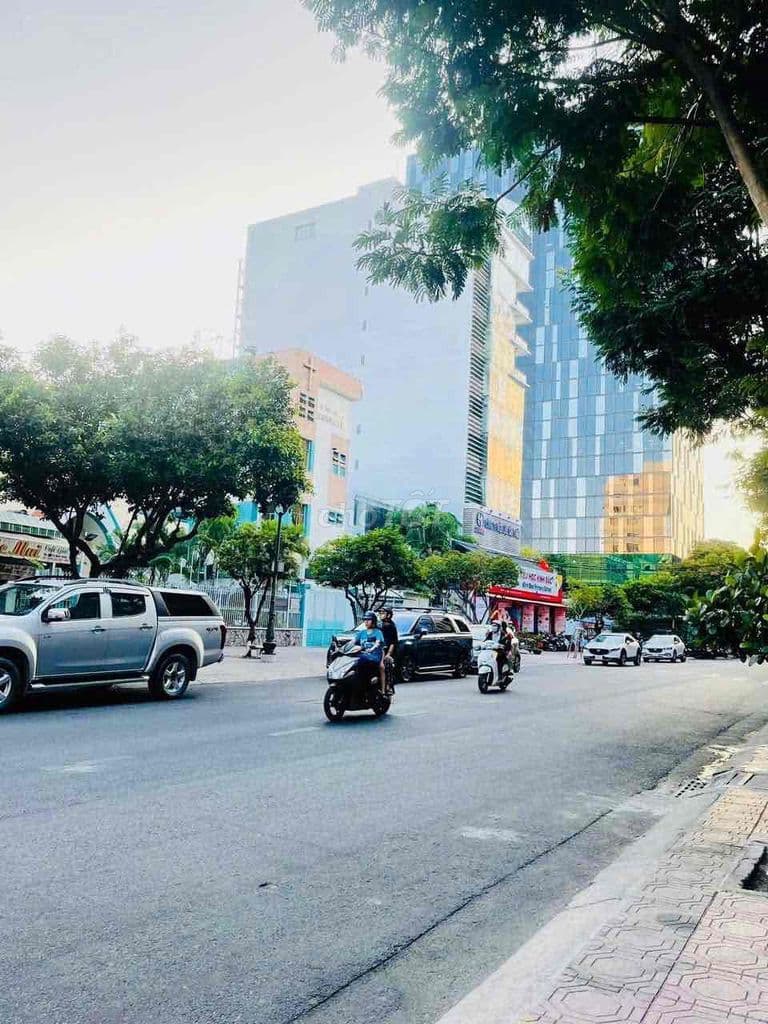 🚘KHU VĂN PHÒNG VÀ KINH DOANH KHU TRUNG TÂM HÀNH CHÍNH P13 Q4 ĐƯỜNG XE - Ảnh 3