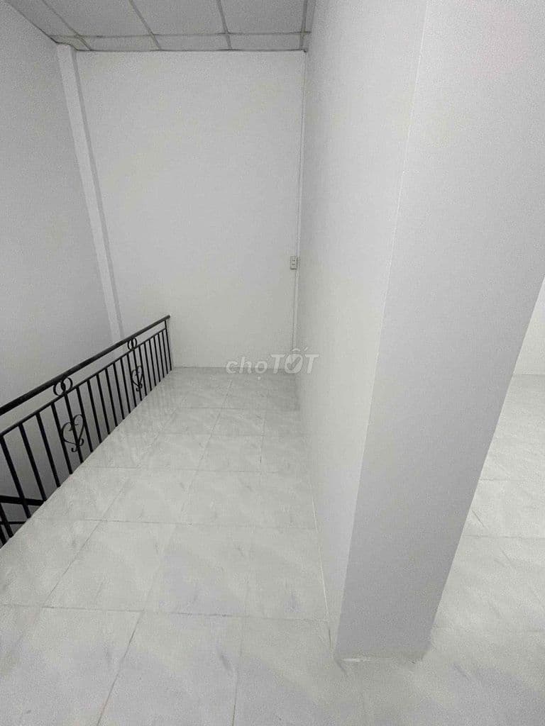 Bán nhà hẻm Q.12- Sửa mới 100% đẹp - 2.990 tỷ (4x 9.2m) dọn về ở ngay. - Ảnh 2