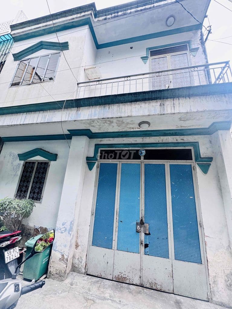 HI.ẾM NHÀ 2 TẦNG -DTSD GẦN 40M2. TẠI P15. TÂN BÌNH - CHỈ 2.6 T.Ỷ