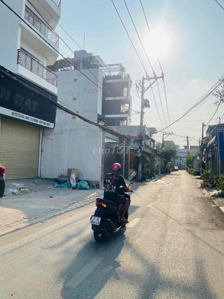 NHÀ 6 TẦNG MẶT TIỀN SONG HÀNH – Q.12 – 120M²4*27M- CHỈ 11.2 TỶ