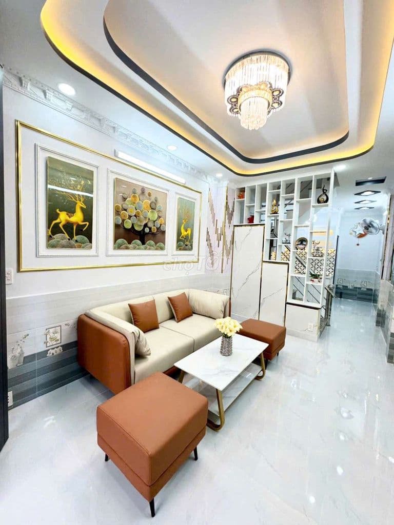 Nhà Hẻm Xe Hơi 3 tầng đường huỳnh Tấn phát.