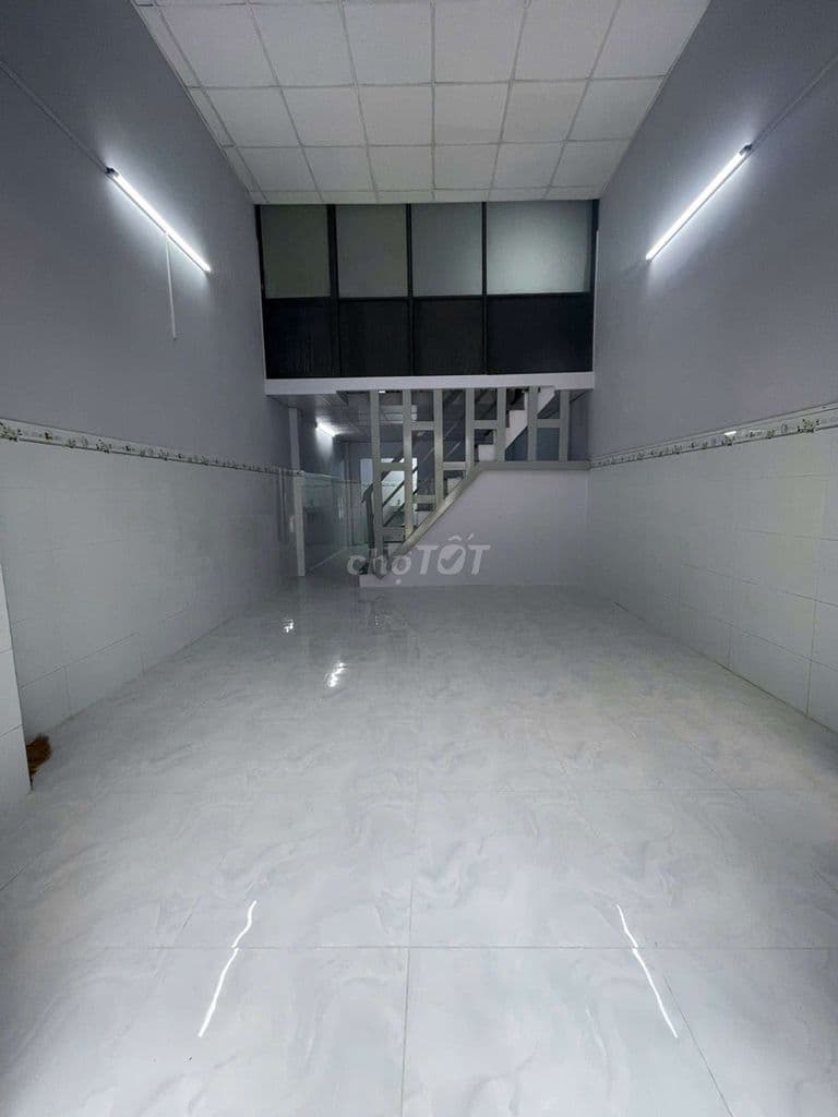 Nhà Cạnh Ngã Tư Bốn Xã 4m*12m, 2 Tầng , 2 PN Đường Trước Nhà 8m - 3,4T - Ảnh 2