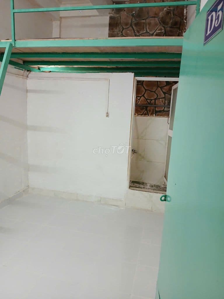 Cho thuê phòng trọ giá rẻ 1.800k trung tâm đường hồ văn huê phú nhuận