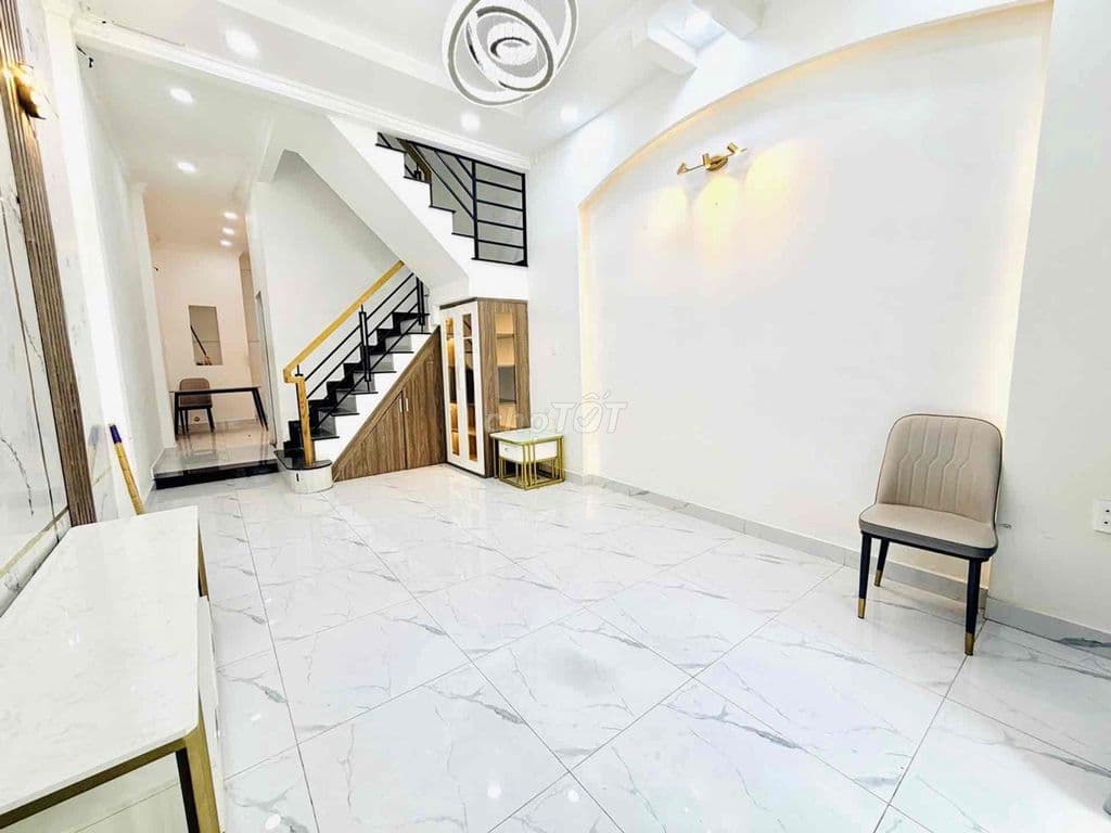 Thích Quảng Đức 3 Tầng(4PN), DT: 55m2, Ngay Phan Xích Long, Thuê 20tr/ - Ảnh 2