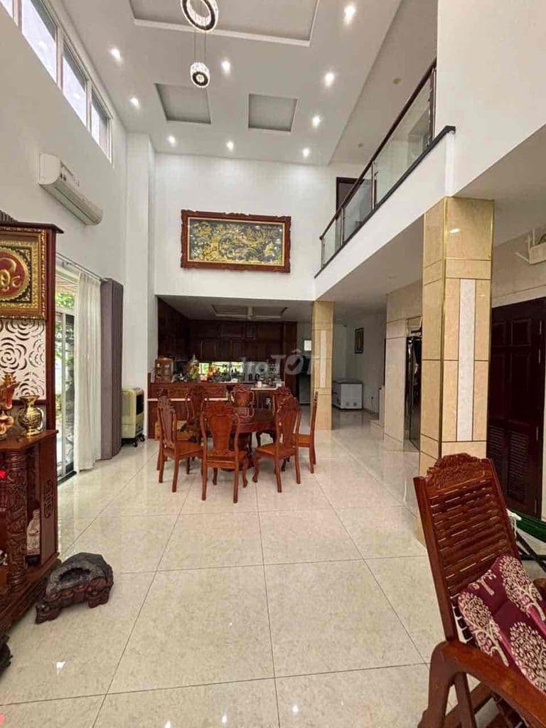 Cần bán nhà ở khu biệt thự cao cấp viila part phường phú hữu quận 9, h - Ảnh 2