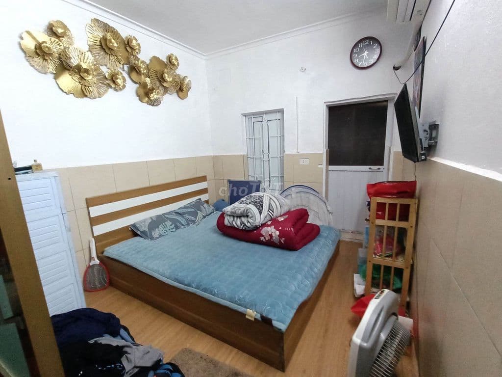 bán nhà Lĩnh Nam gần chợ tiện ích - Ảnh 3