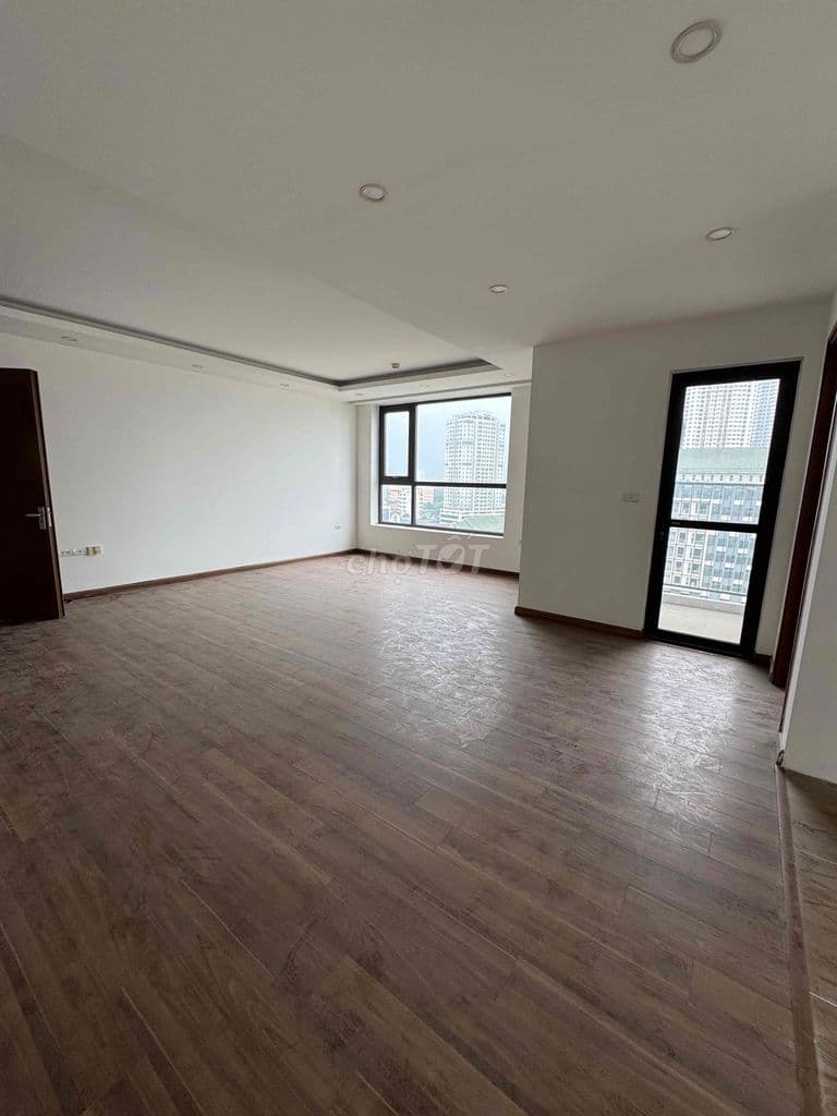 Bán căn góc sổ đỏ 95m2 chung cư CT3 X2 Đại Kim