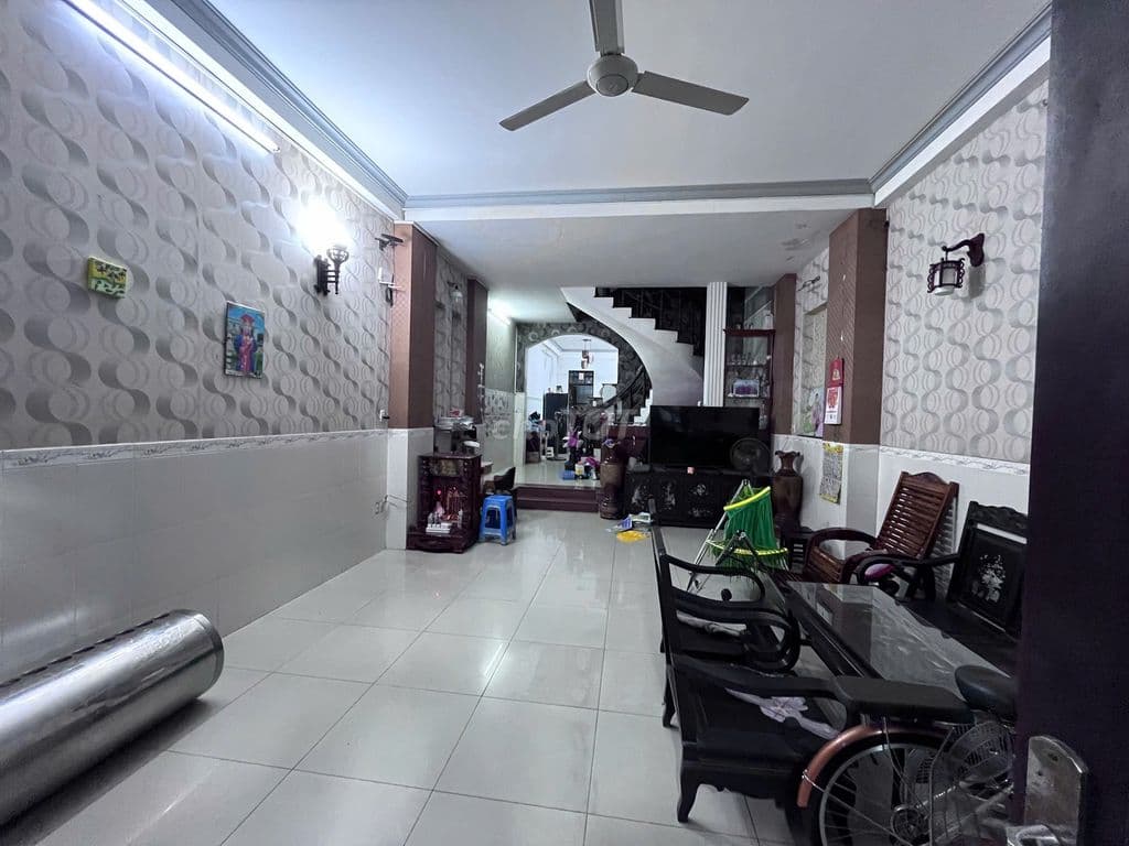 Chính chủ-Nhà 4 Tầng 100m2-KDC Him Lam Linh Chiểu-MTKD-Khu an ninh - Ảnh 2