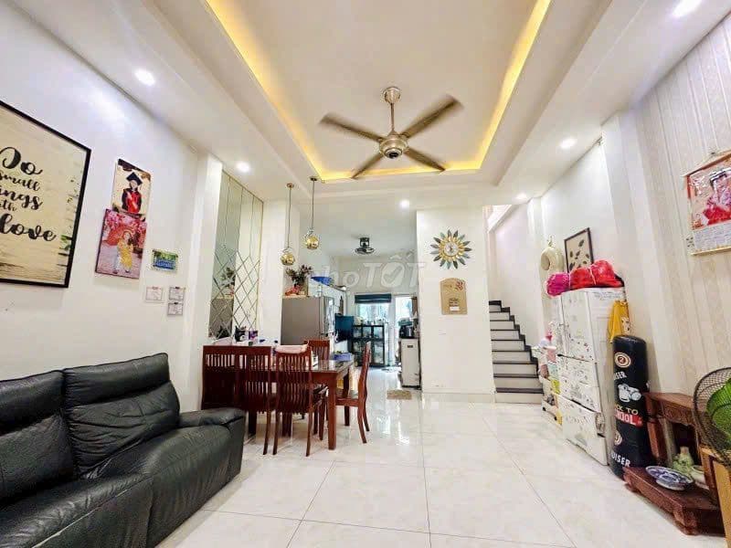 Bán nhà Hiệp Phú - gần Vincom Q9 - 51m2 - 3 Tầng - 4PN - Hẻm Xe Hơi - Ảnh 2