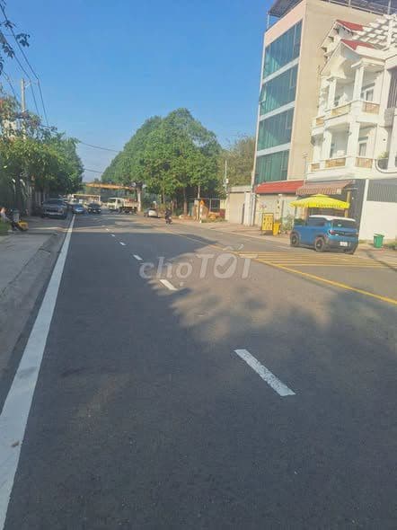 bán lô đất 5x20m tại Bình Dương giá 3 tỷ
