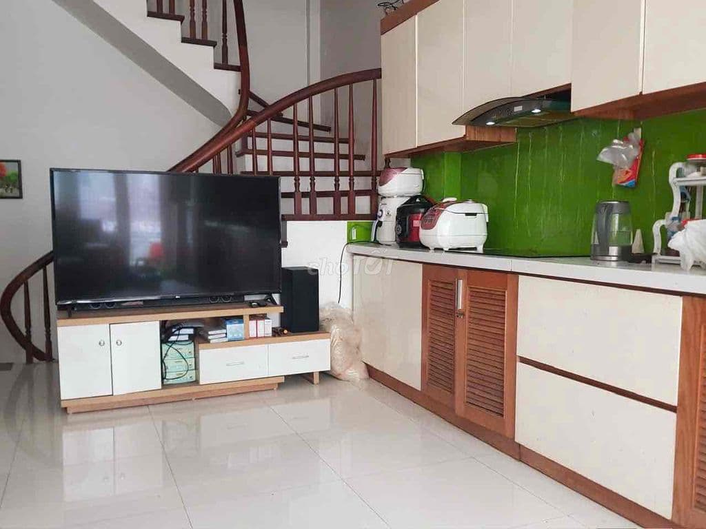 Cần bán gấp Nhà Phố Ngô Quyền Hà Đông 32m x 6 tầng mặt tiền 4m - Ảnh 2