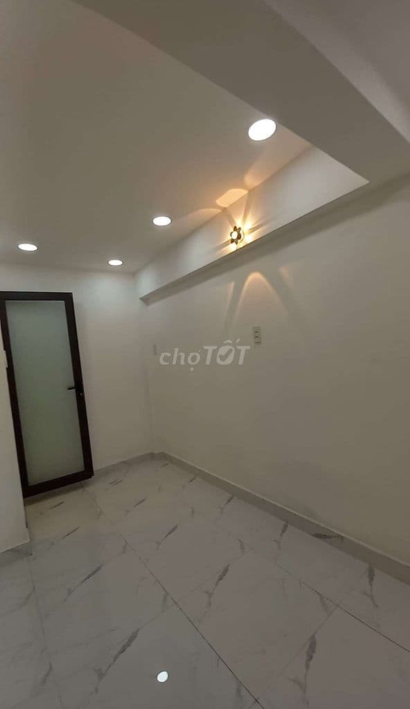 Nhà Q.6 vào ở ngay gần vòng xoay Phú Lâm, Coopmart Phú Lâm,khu sầm uất - Ảnh 3