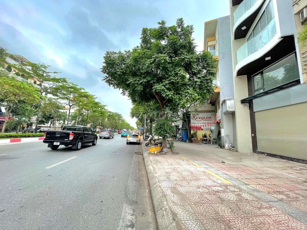 BÁN ĐẤT MẶT PHỐ CỔ LINH, LONG BIÊN MẶT TIỀN RỘNG VỈA HÈ KINH DOANH - Ảnh 3