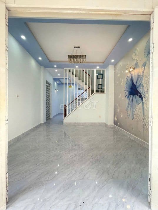 Bán nhà Lâm Văn Bền ngang 4.4m nở hậu 48m2, 3 tầng 4 phòng - Ảnh 3