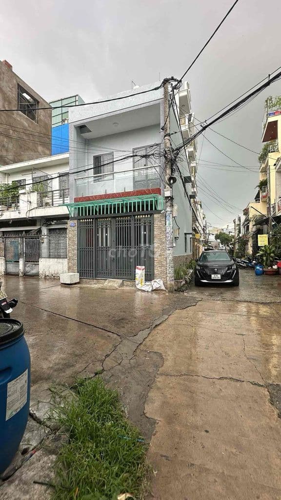 Bán gấp Nhà riêng Bình Trị Đông BTân, 50m2, 2 tầng mới, hẻm xe tải, 4t