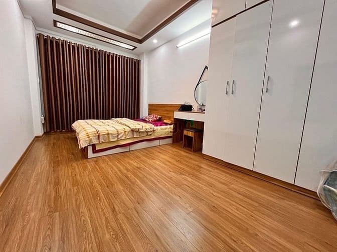 Bán Nhà 5 Tầng Full Nội Thất, Sau Chợ Thạch Bàn, Ngõ xe 4 Chỗ 3.25 Tỷ - Ảnh 3