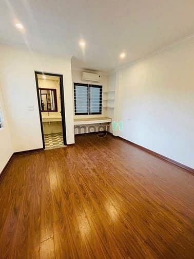 Cần bán căn nhà 30m x 5 Tầng, Bát Khối - Long Biên, Ngõ thông Ô tô qua - Ảnh 2