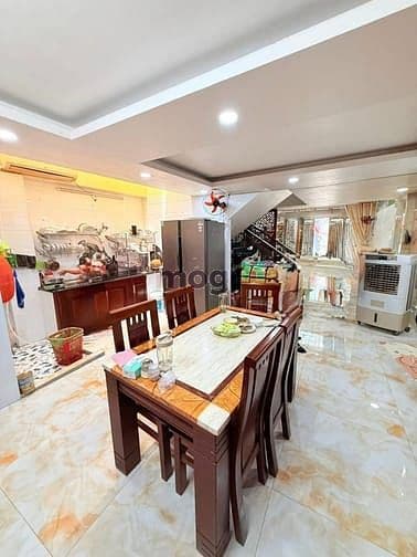 Chính chủ bán nhà hẻm 373 lý thường kiệt - tân bình - 5,4m x 15m