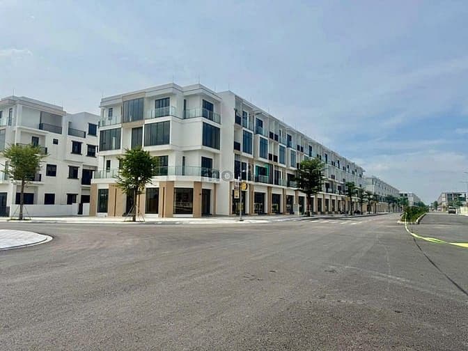 Thanh toán 20% nhận nhà 1 trệt 4 lầu, hỗ trợ vay 80%, dự án T&T Millen