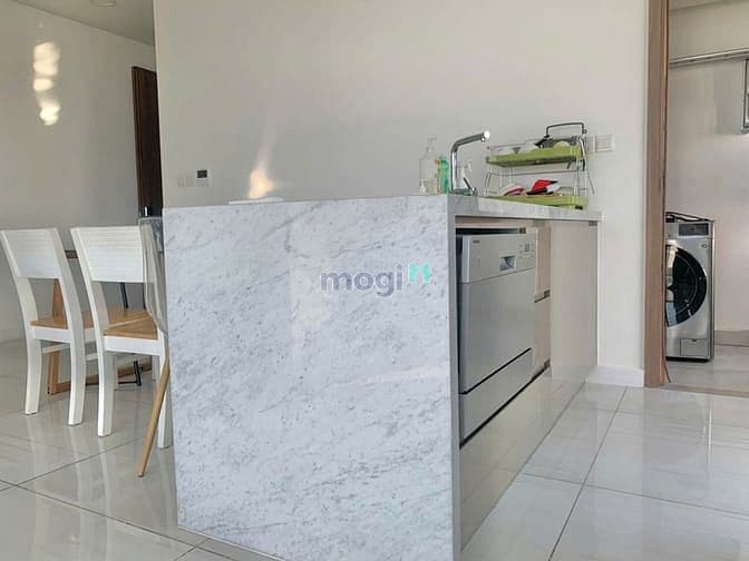 Kingdom 101 74m2,2pn full nthat căn góc chỉ 20tr ở liền - Mogi.vn TPHCM