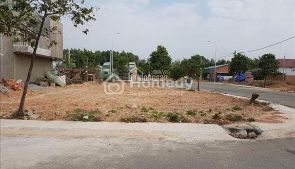 Chính chủ gửi bán 1500m² mặt tiền đường nhựa liên huyện 32m – gần chợ, trường, ubnd