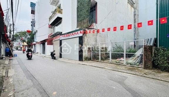 Nhỉnh 5 TỶ – Có ngay nhà 43M² 5 tầng sát đh Công Nghiệp, 10M RA OTO - ko quy hoạch!