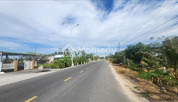 5x28(140m2) Full thổ, Đường Nhựa Ngô Tất tố Gần Biển Cam Bình Giá Tốt