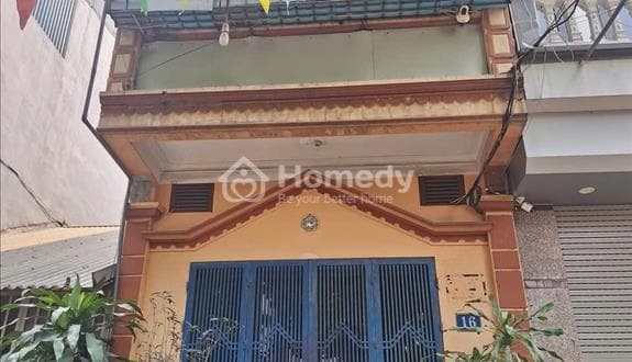 Chính chủ bán nhà đất thổ cư, sổ đỏ lâu dài, ngõ ô tô tránh nhau.