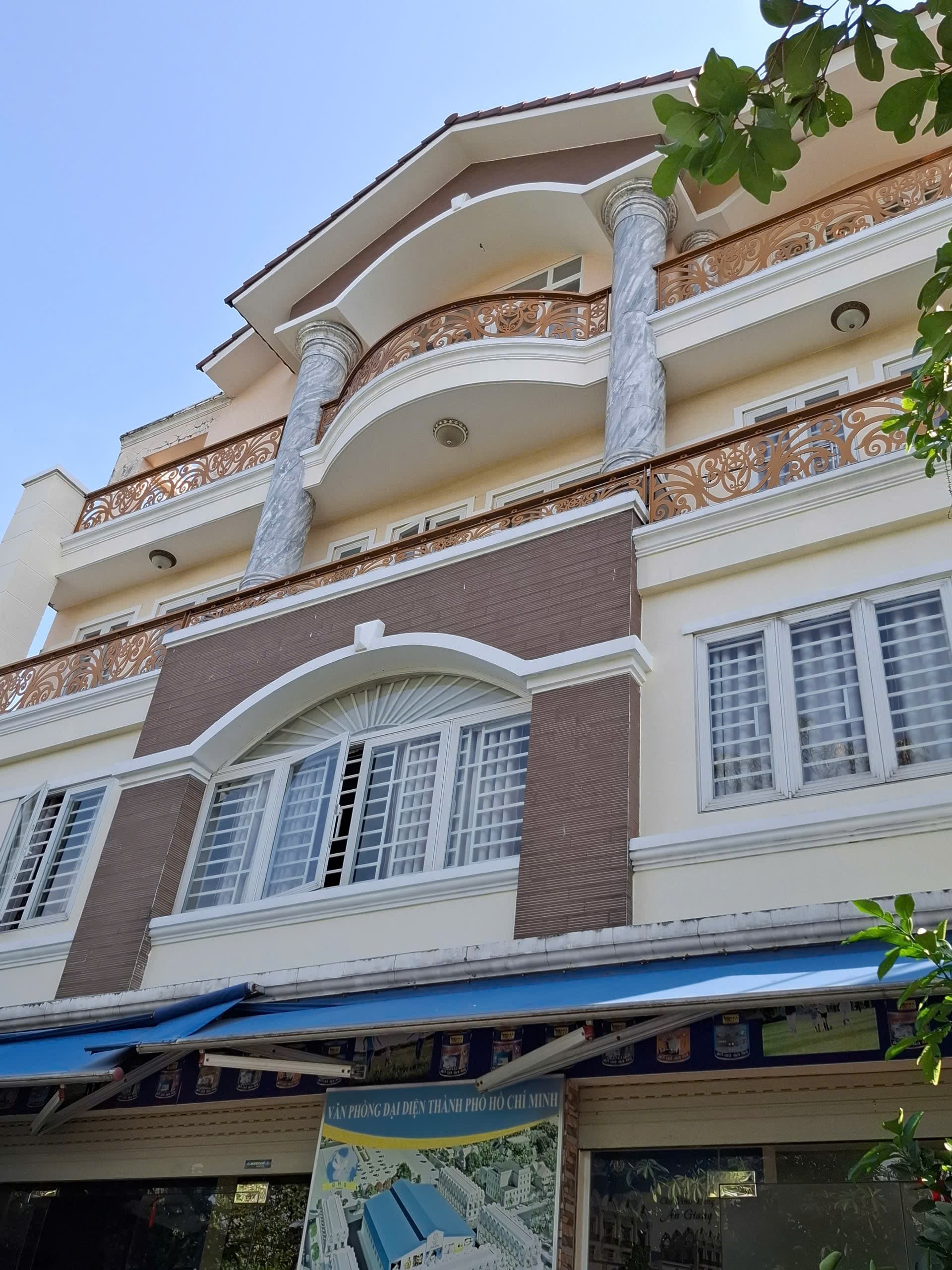 Bán nhà mặt phố P. Phước Long B, Tp. Thủ Đức, Tp. Hồ Chí Minh